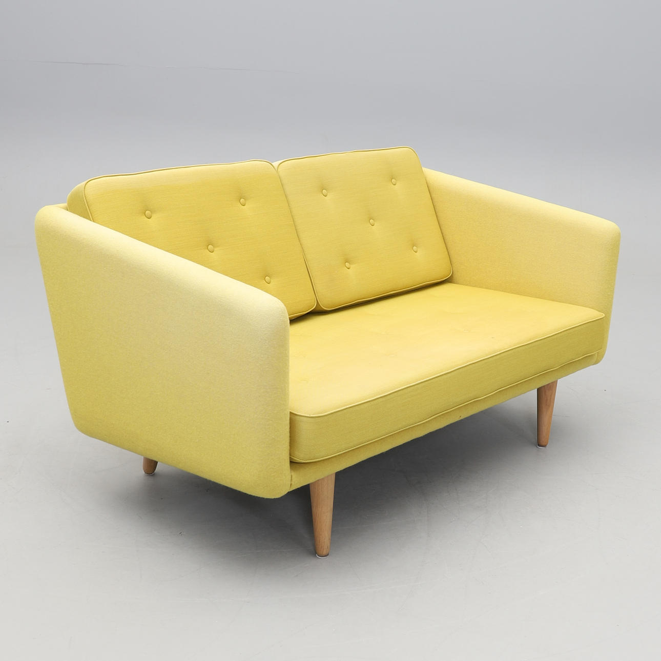 BØRGE MOGENSEN. SOFA, „BM No 1", Fredricia, Danmark 2015.