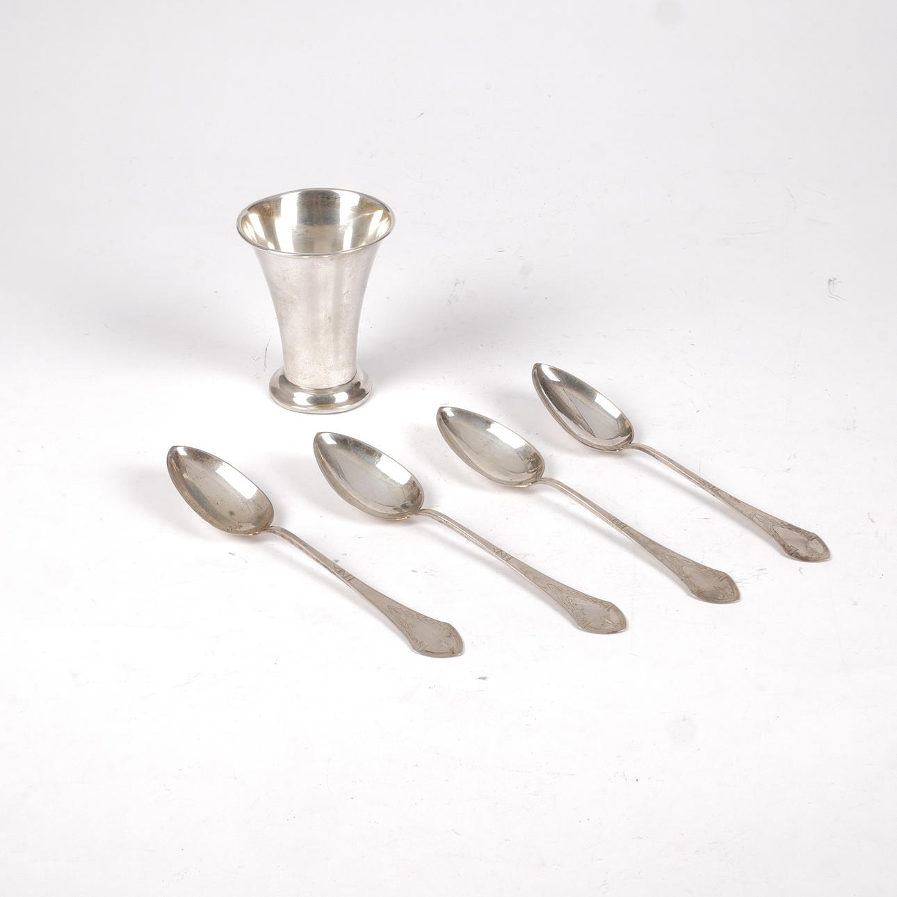 SPOONS AND TROPHIES, 5 pcs, silver.
