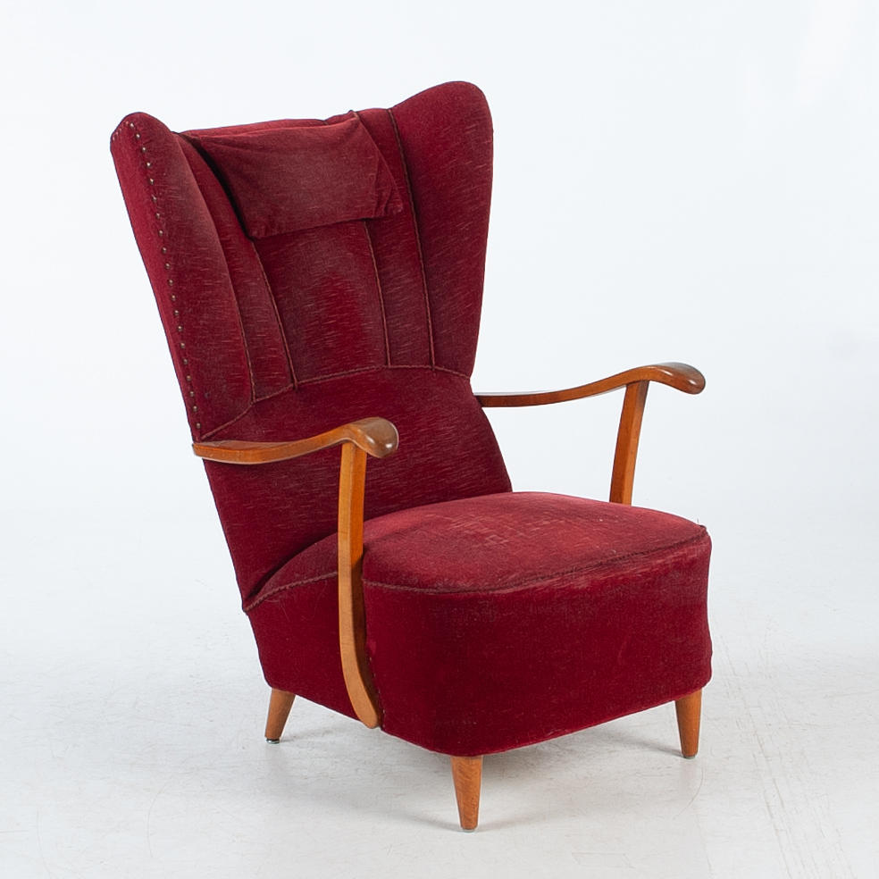 ÖRONLAPPSFÅTÖLJ, 40-50-tal.