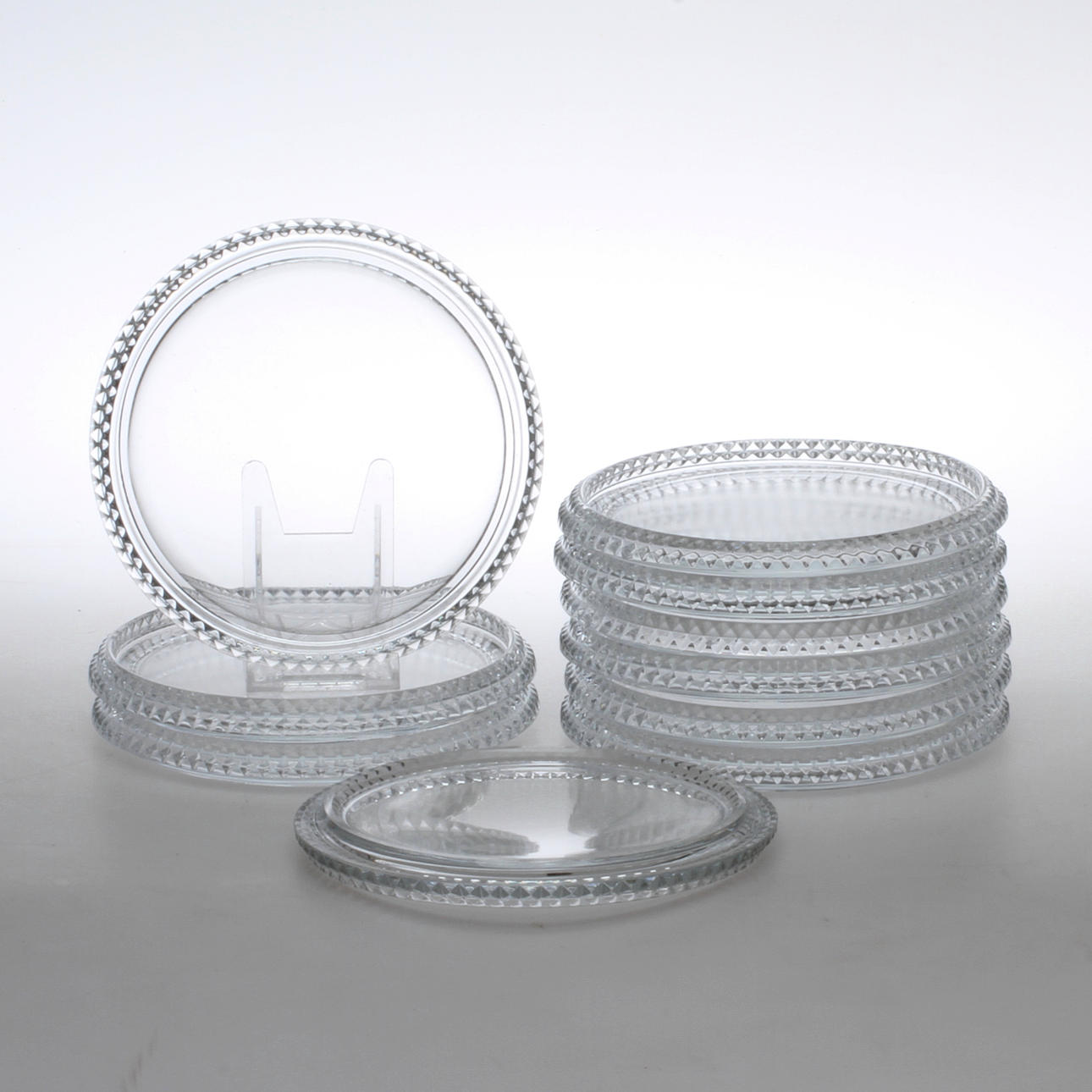 ASSIETTER, 10 st, glas, 1900-talets andra hälft.