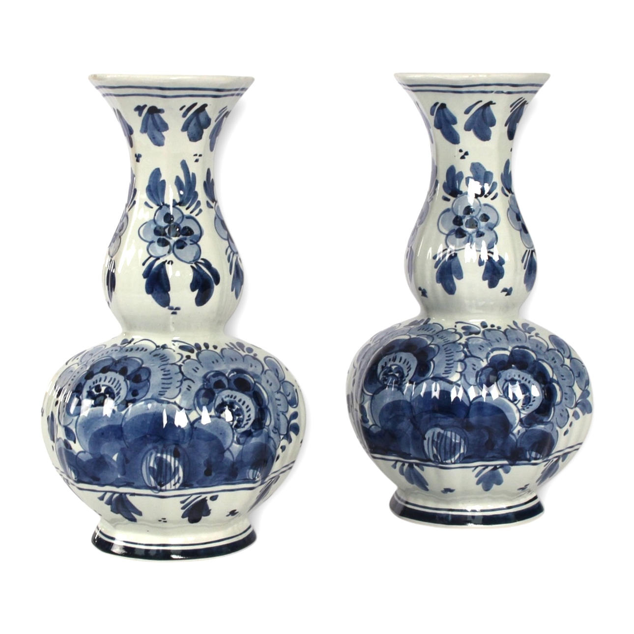 VASER, 2 st, porslin, Delft, 1900-tal.