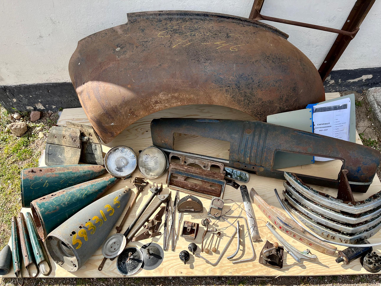 CHEVROLET 3100 COM, PARTI BILDELAR.