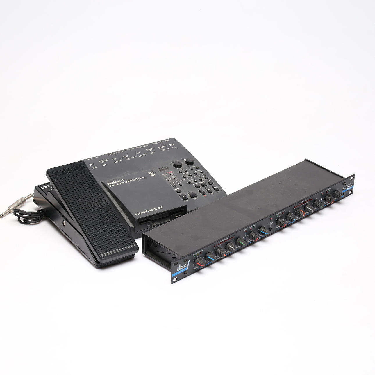 MUSIKTILLBEHÖR, 3 delar.