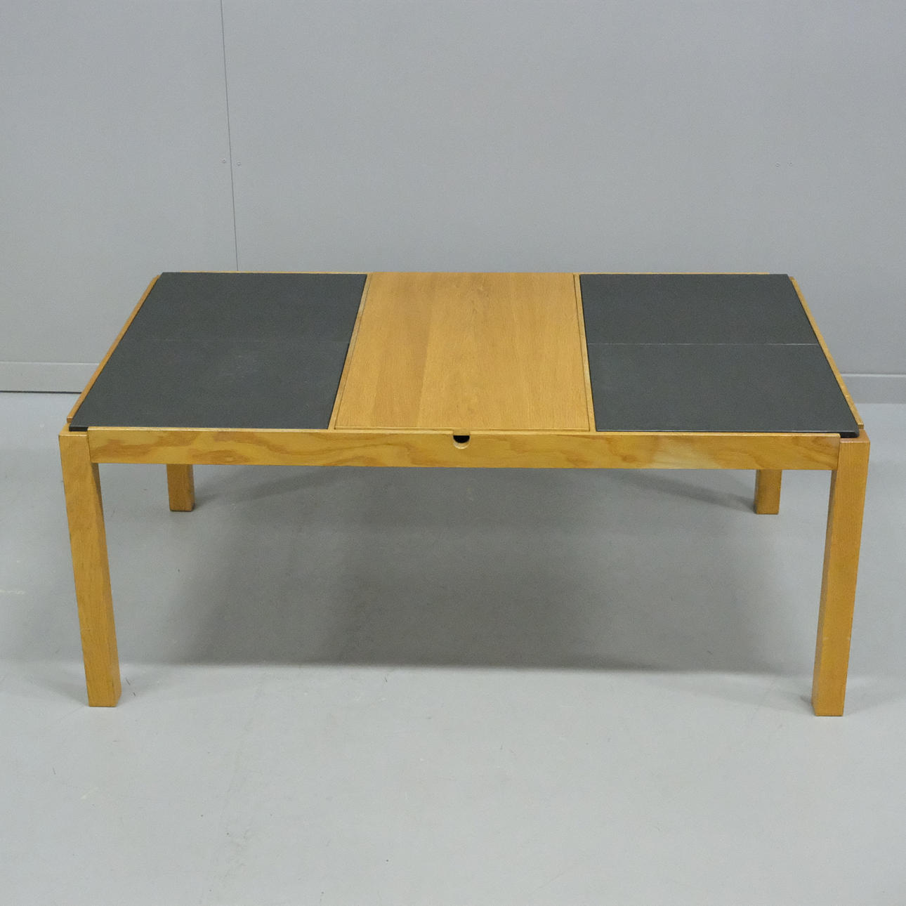 IKEA SOHVAPÖYTÄ STONE HILL.