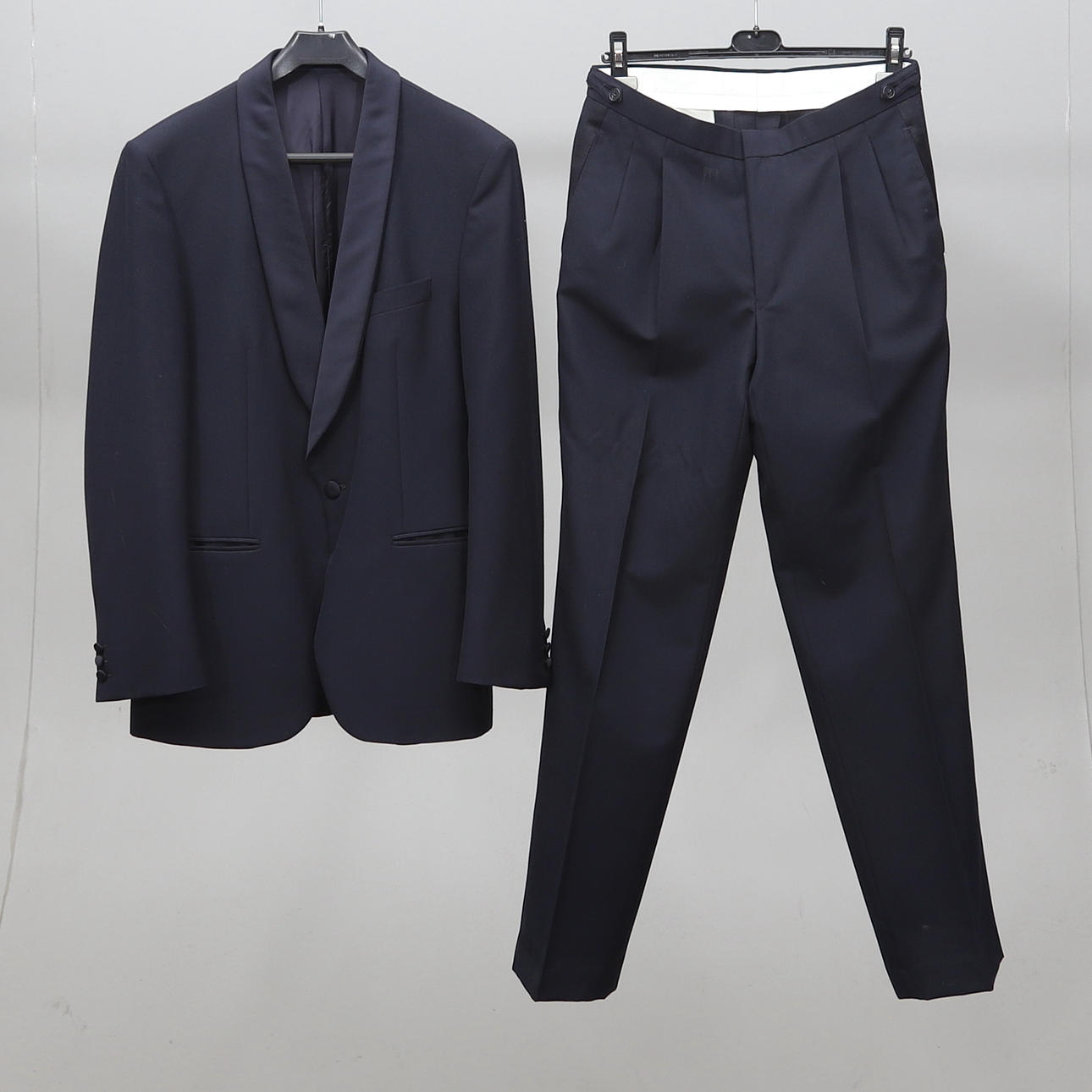 SMOKING, 2 delar, polyester/ull, by Turo, Finland.