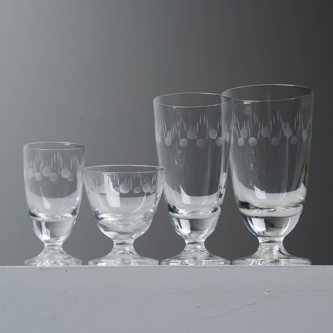 GLASSERVIS, Kosta, 1900-tal.