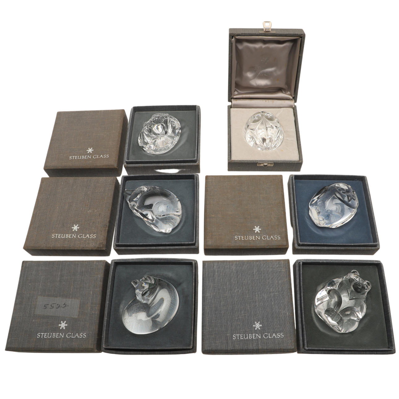 STEUBEN GLASS BOXED ANIMALS.