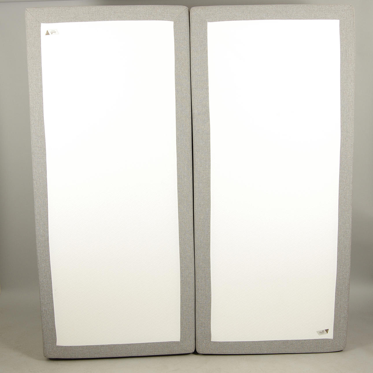 DUBBELSÄNG MED SÄNGGAVEL, "Ekens Essens".