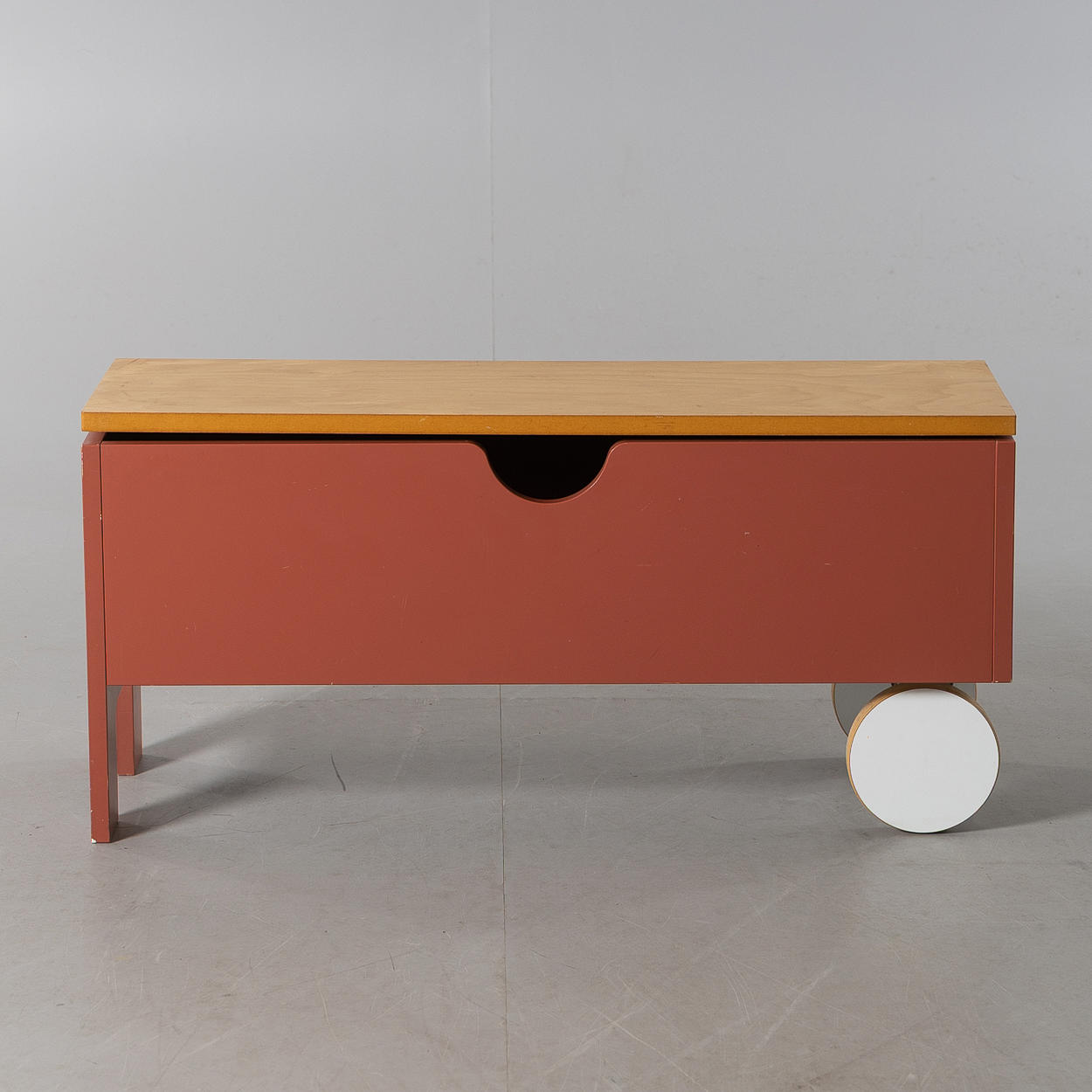 THOMAS SANDELL. Bench, IKEA, “PS” series, designed 1995.