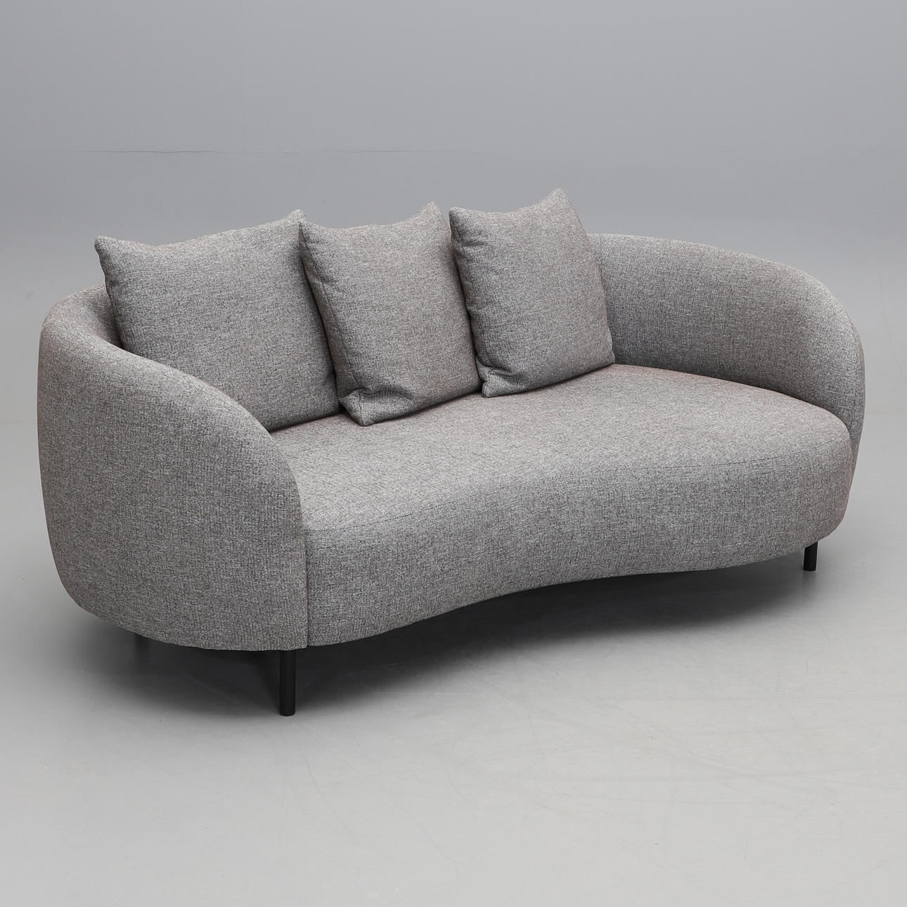 Un sofá, Ilva, 2024.