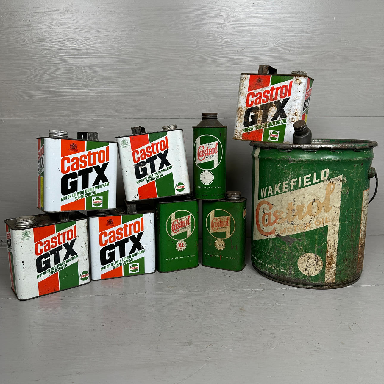 CASTROL, plåtburkar, 9st 1900-tal.