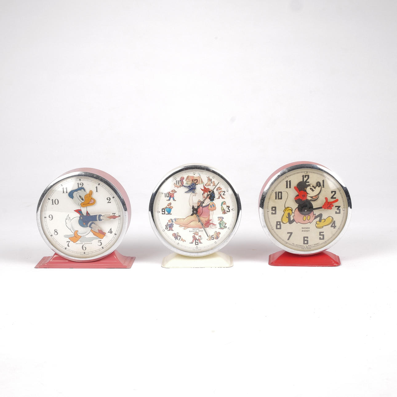 VÄCKARKLOCKOR, 3 st, Walt Disney, Frankrike.