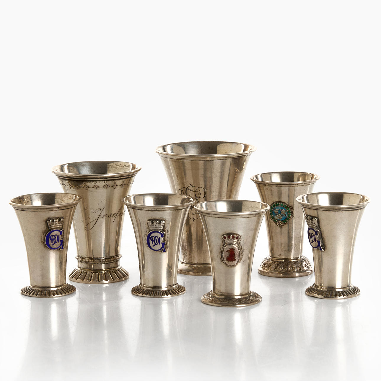 KUPIT, 7 st, hopeaa, K. Andersson, Tukholma 1896-1909.