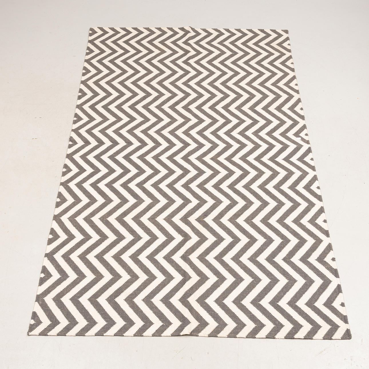 A CARPET, Afghan, approx. 245,5x160 cm.