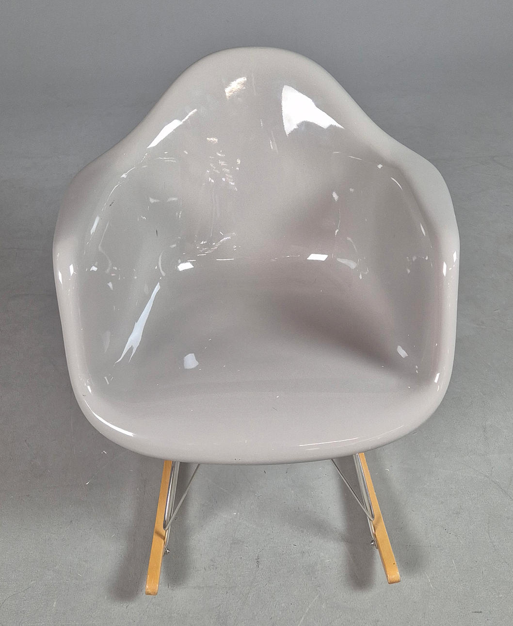 EAMES STYLE ROCKING CHAIR.