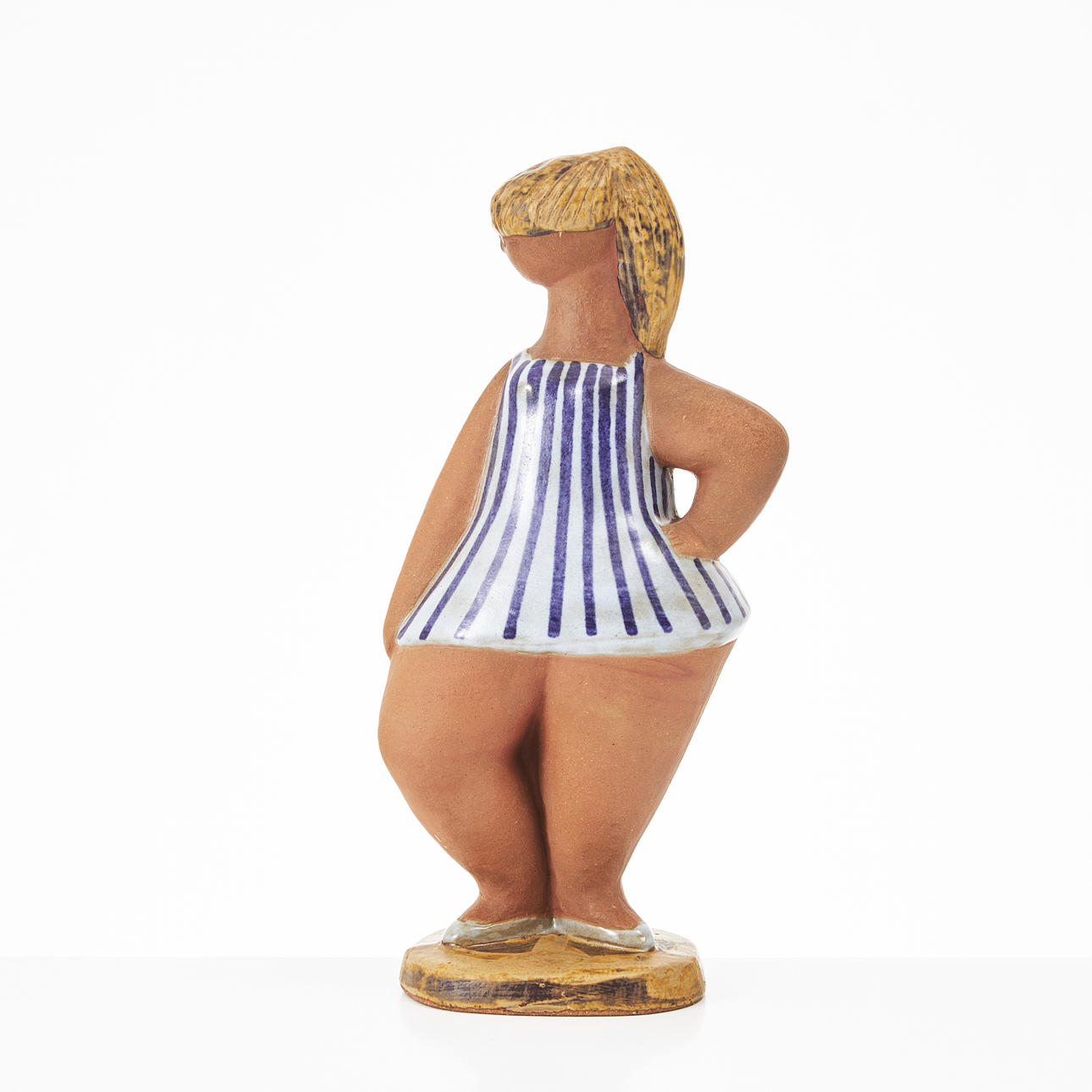 LISA LARSON. Figuri, ”Dora”, Gustavsberg, leimattu.