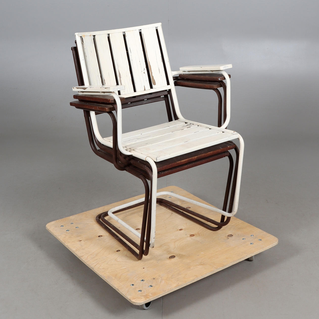 TRÄDGÅRDSSTOLAR, 2+1 st, stålrör, 1900-tal.