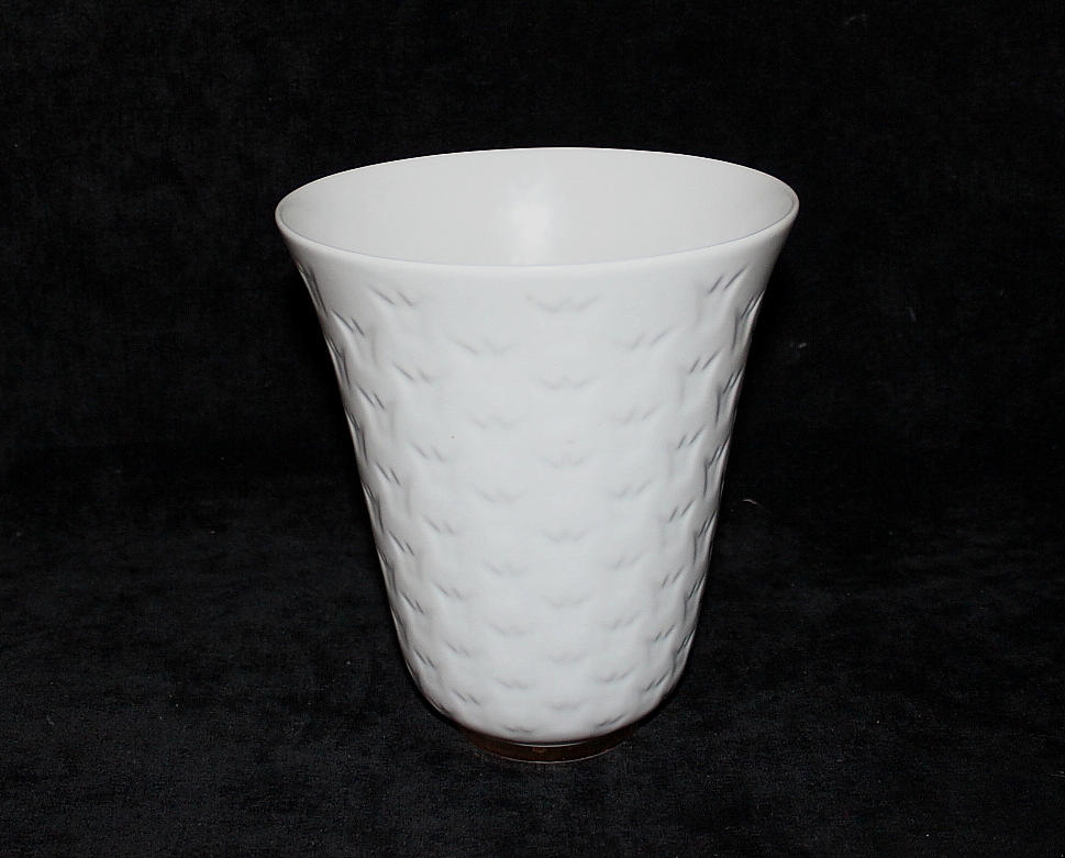 VAS, porslin, Gunnar Nylund.