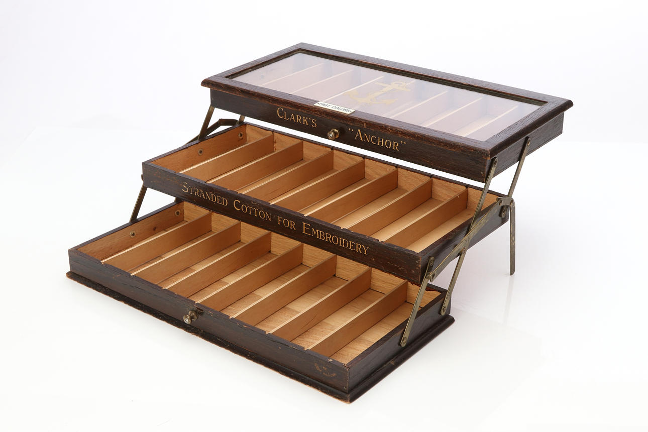 A CLARKS “ANCHOR” SEWING THREAD BOX, Stranded Cotton for Embroidery ...