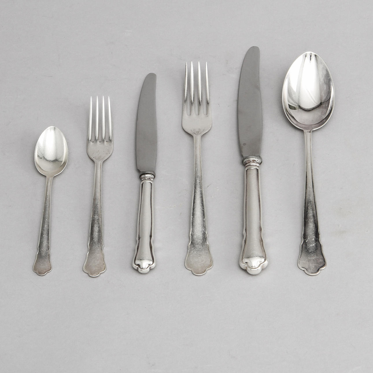 BESTICK, silver, 53 delar, "Chippendale", totalvikt ca 1800 gram.