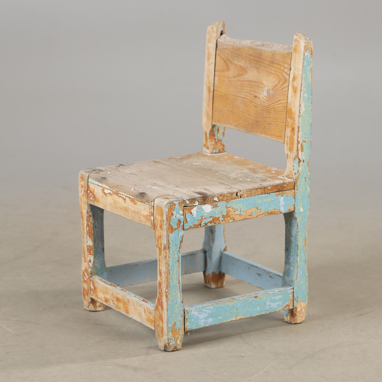 STOL, barnmodell, furu, 1800-talets andra hälft.