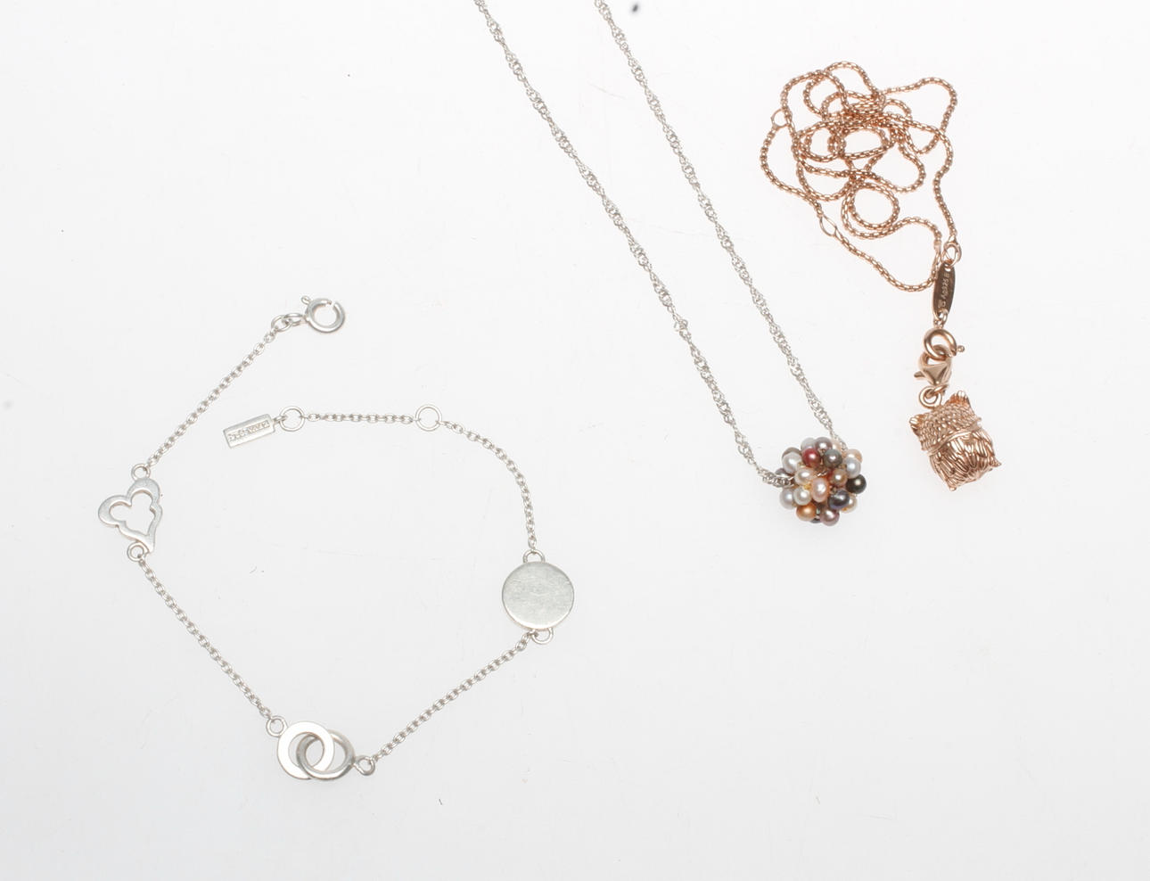 HALSBAND samt ARMBAND, 3 delar, silver, bl.a. Evfa Attling samt Thomas Sabo, Säljes för Polismyndigheten.