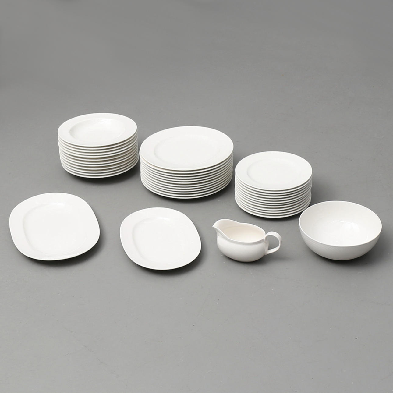 TALLRIKAR, 40 delar, Villeroy & Boch.