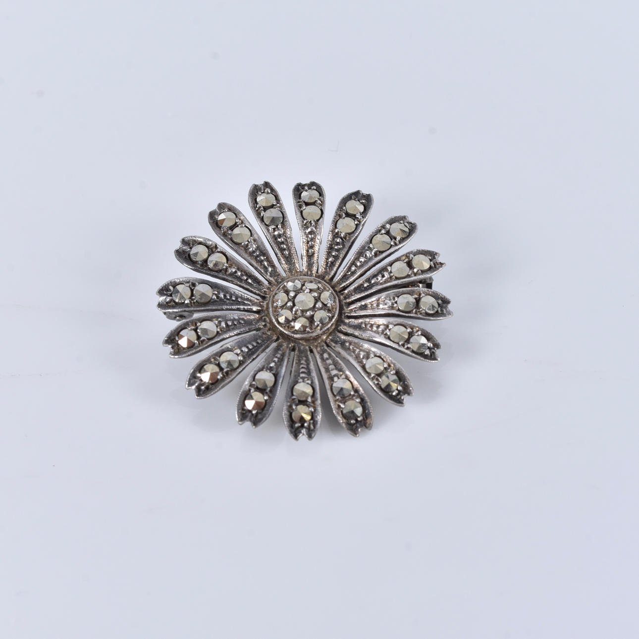 BROOCH, with marcasites, silver.