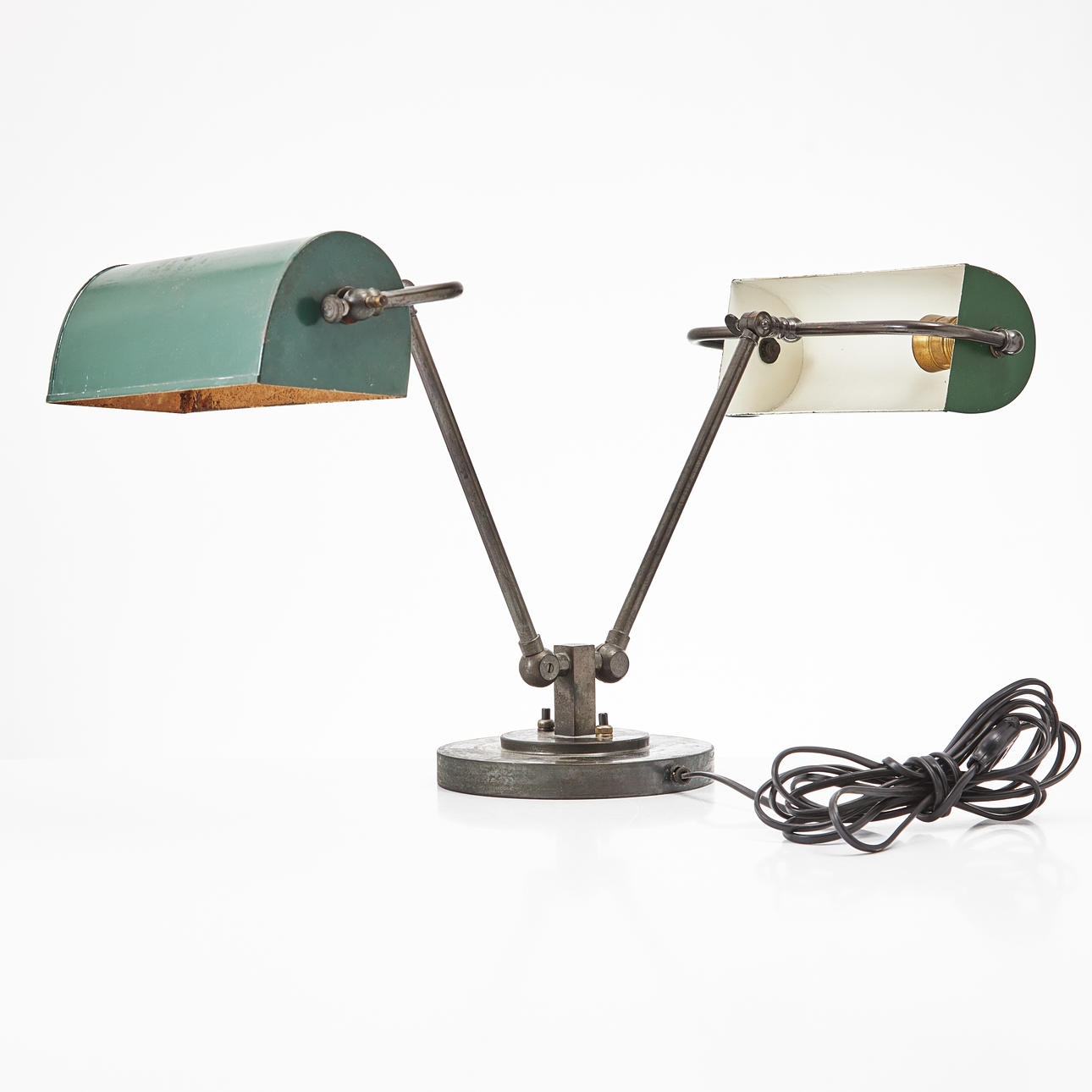 ARVID BÖHLMARKS LAMPFABRIK. Attributed to. Desk lamp, so called partner desk lamp, 1930s, funkis, probably variant of model 15062, bronze patinated brass and green lacquered sheet.