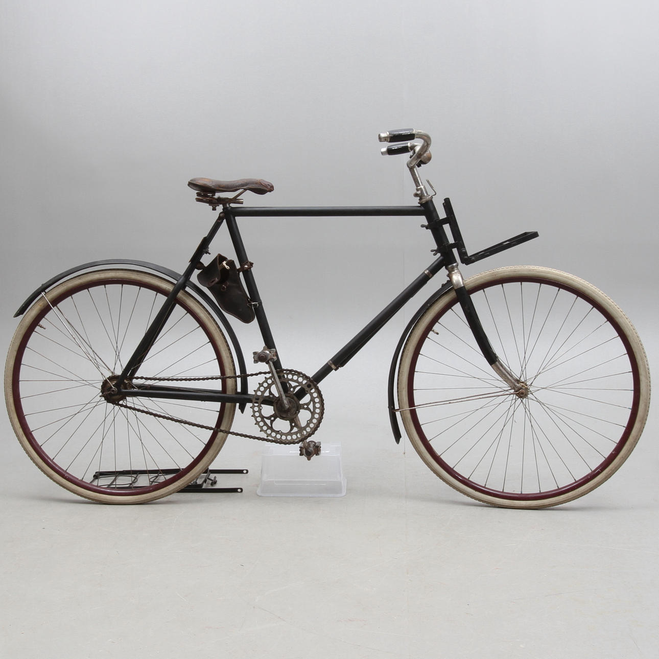 HERRCYKEL, 1900-talets första hälft.