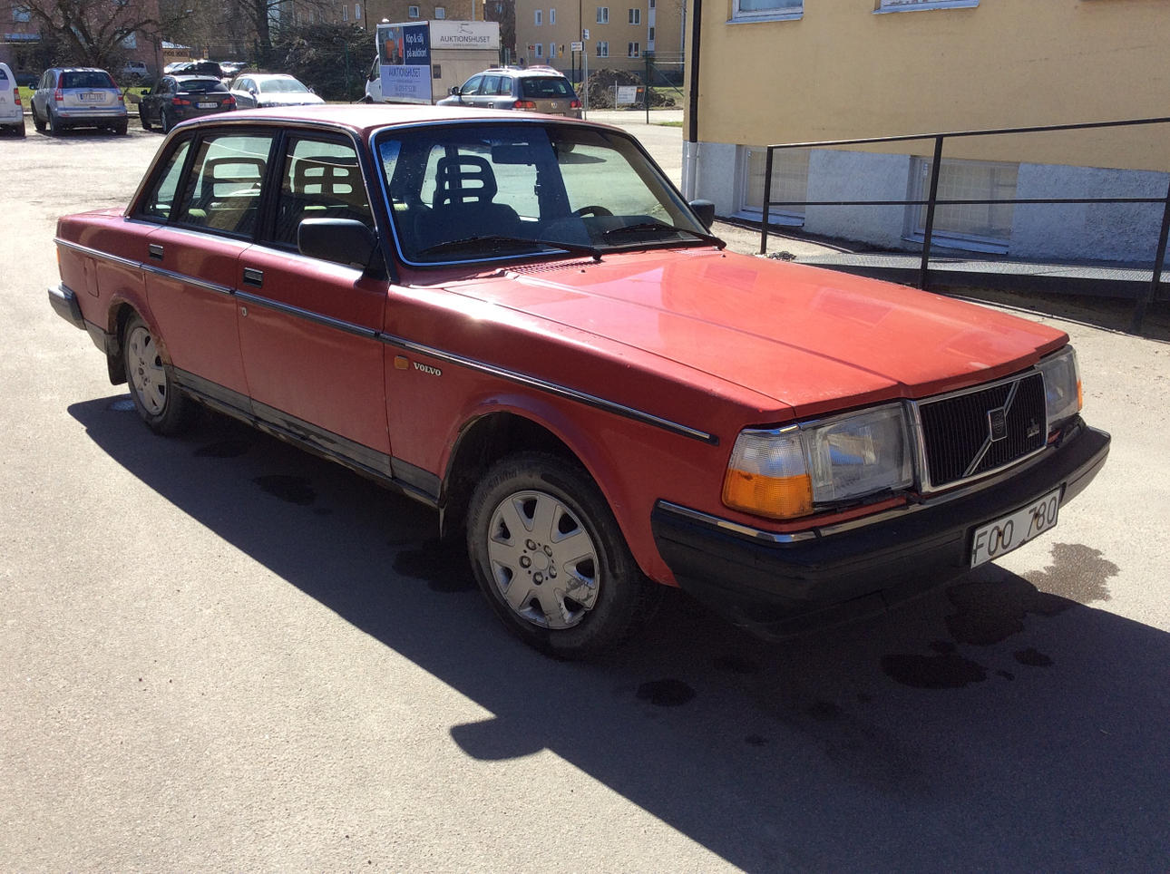 BIL, Volvo, 240 GL, årsmodell 1988.