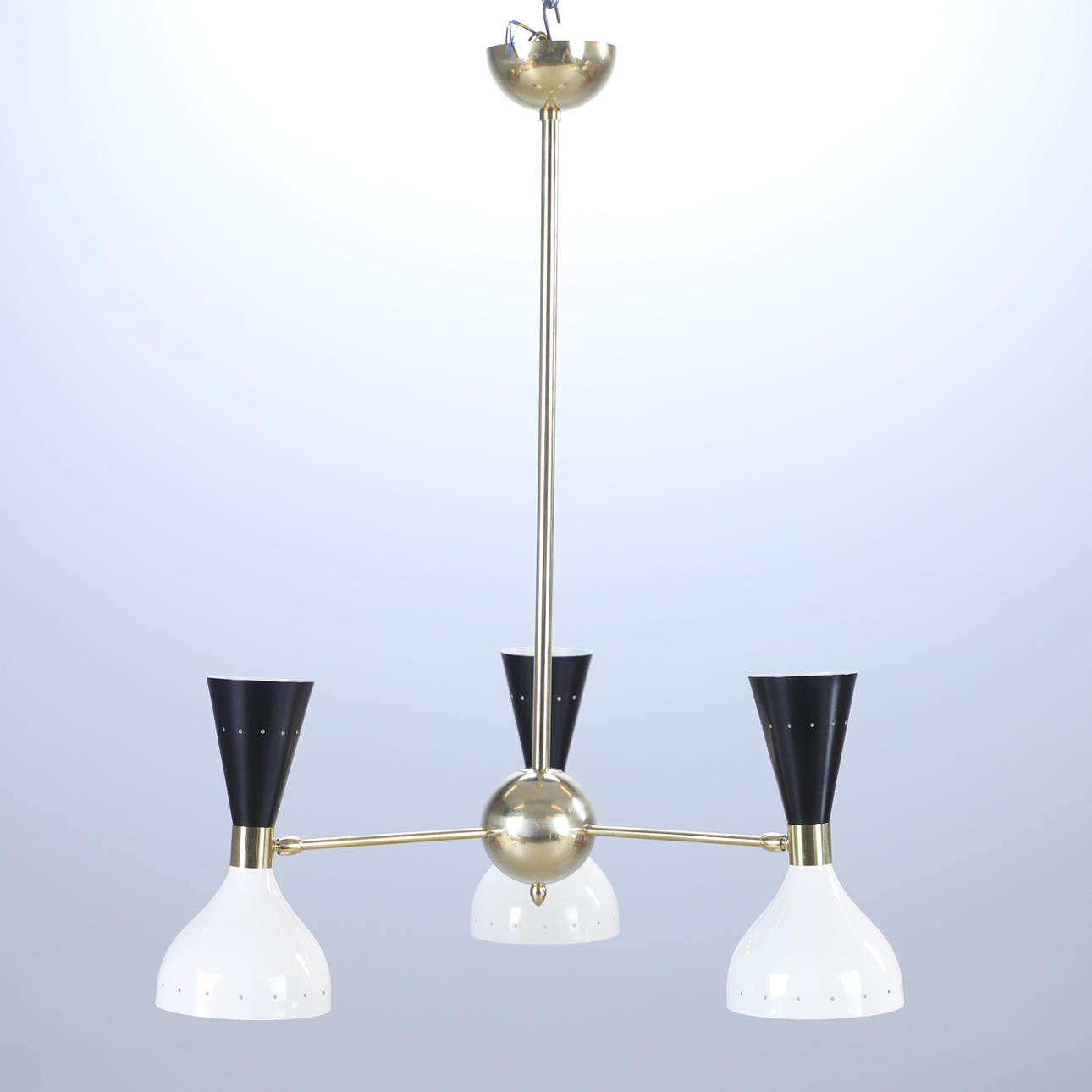 DECKENLAMPE, „Tridente“, Luci Progetti, Parma, Italien, zeitgenössisch.