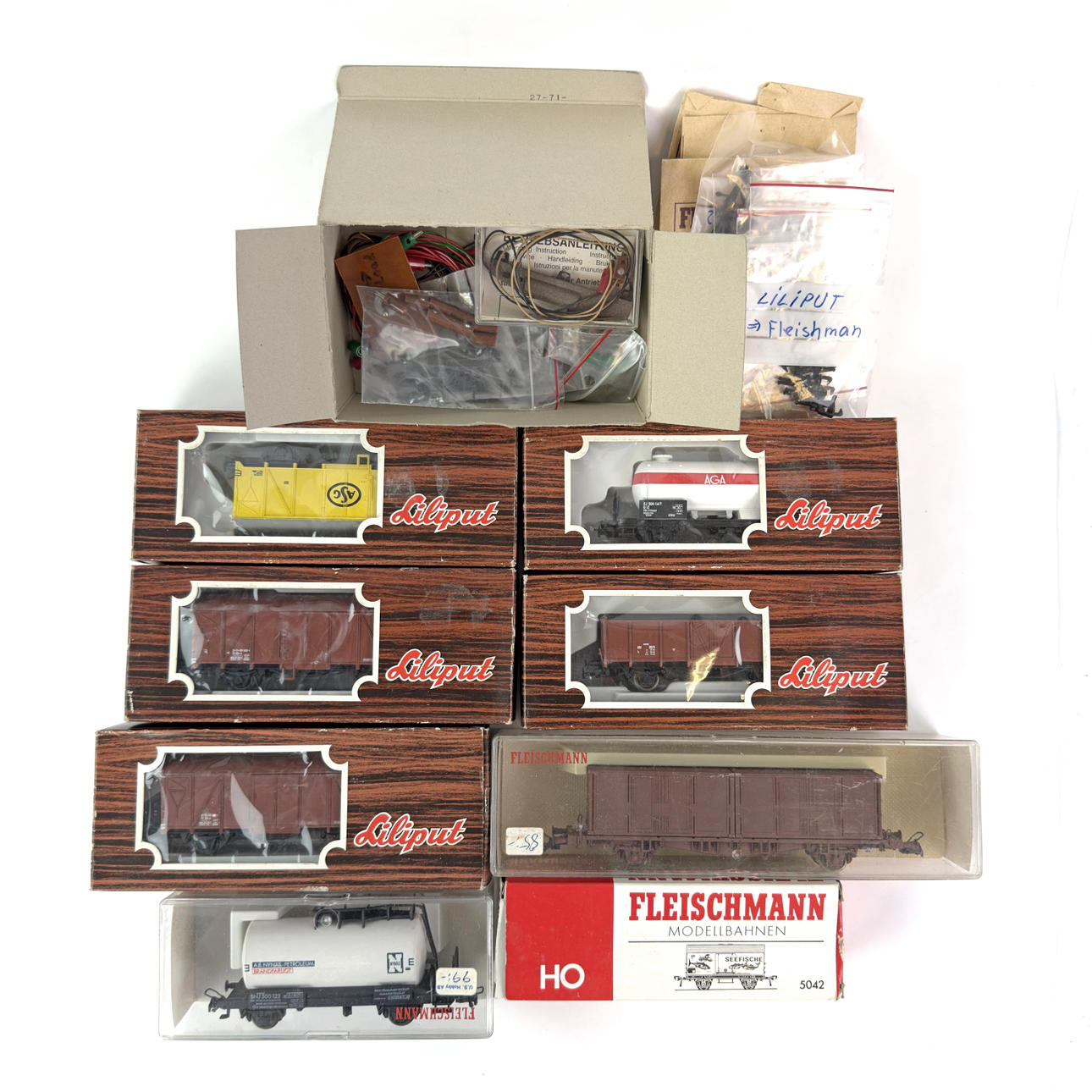 LOTE, VAGONES DE CARGA. Liliput, Fleischmann, 9 piezas.