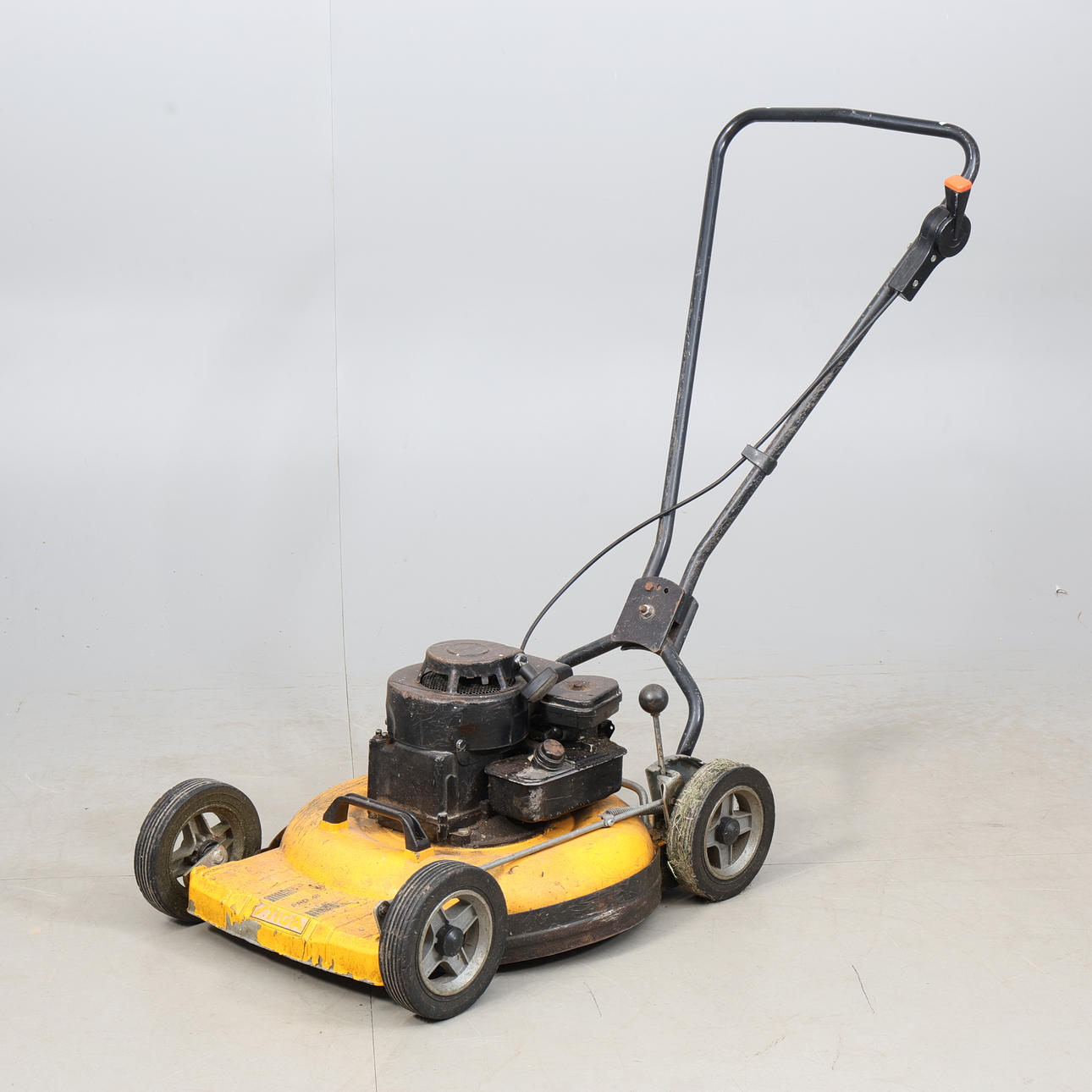 RUOHONLEIKKURI, Stiga PRO 48.