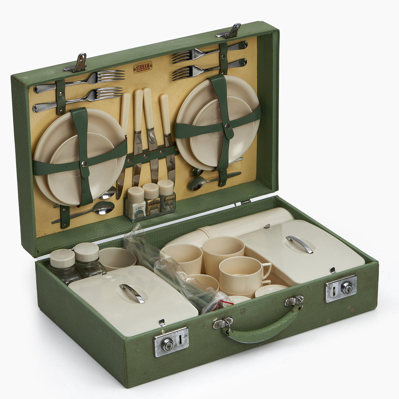 PICNIC SET, Sirram, England, 1930s.