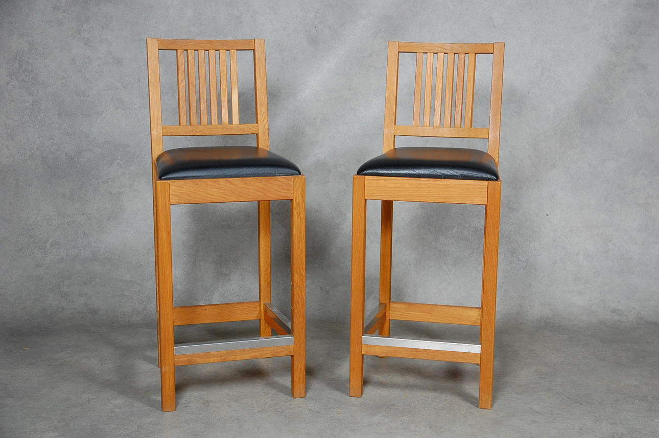 BARSTOLAR, 1 par skinn.