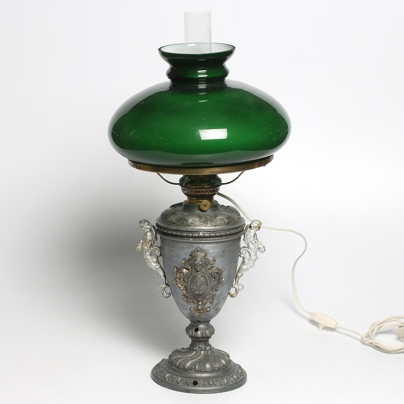 FOTOGENLAMPA, metall, rokokostil. 1800-talets andra hälft.