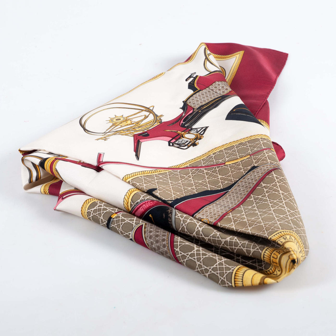 HERMÈS, scarf “Les Voitures a transformation”.