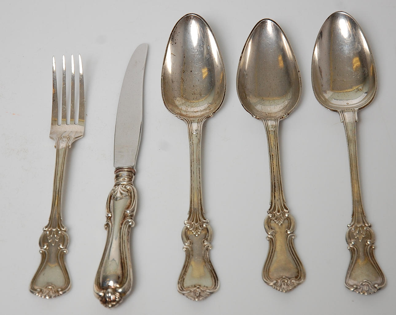 MATBESTICK, 5 delar, silver modell Olga delvis 1800-tal, vikt 364 g.