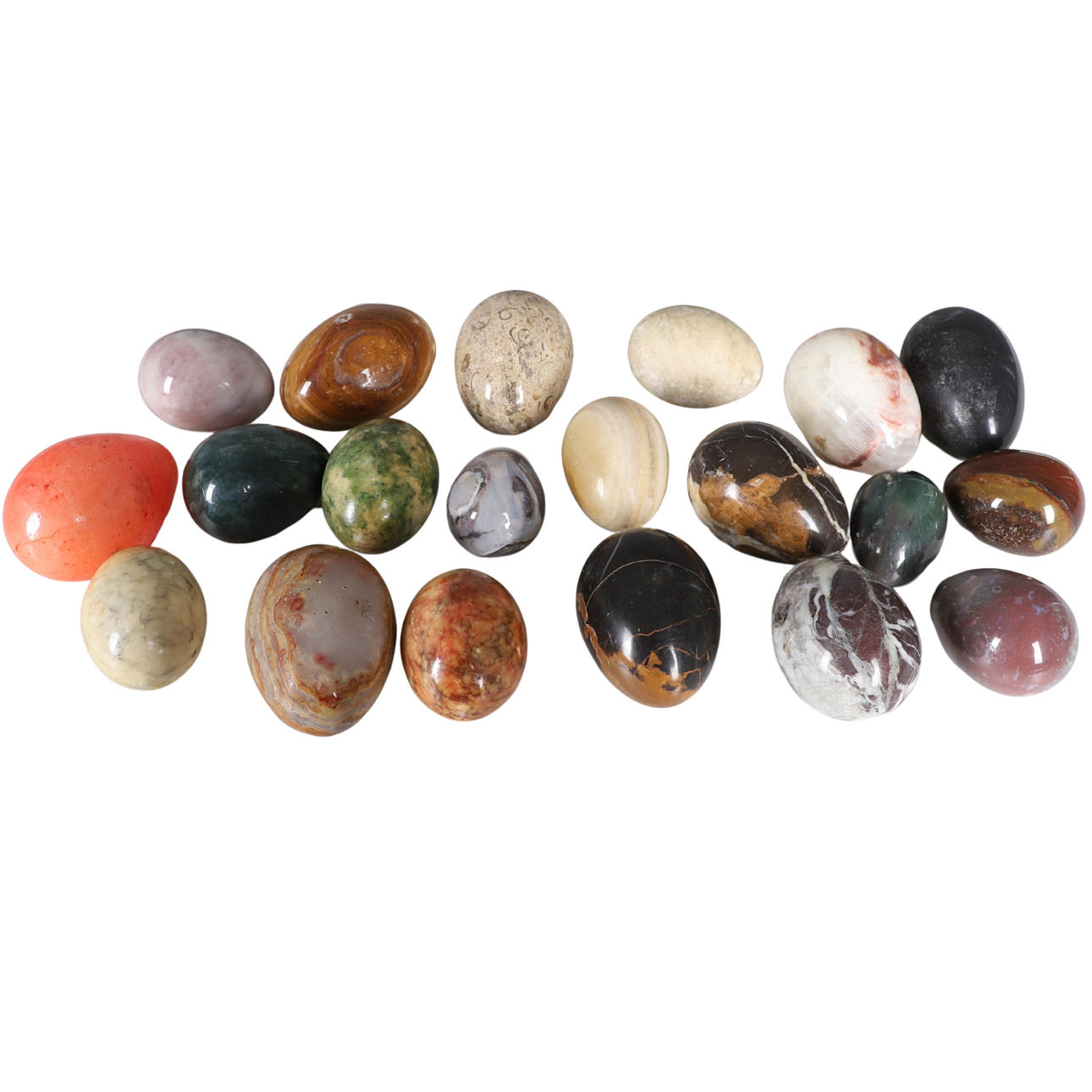 TJUGO MARMOR- OCH PROVSTENÄGG.