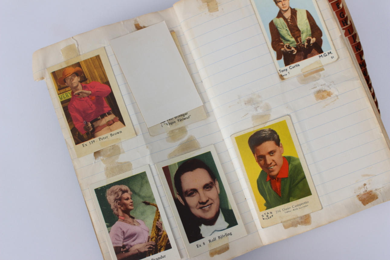 ALBUM WITH FILMISAR.