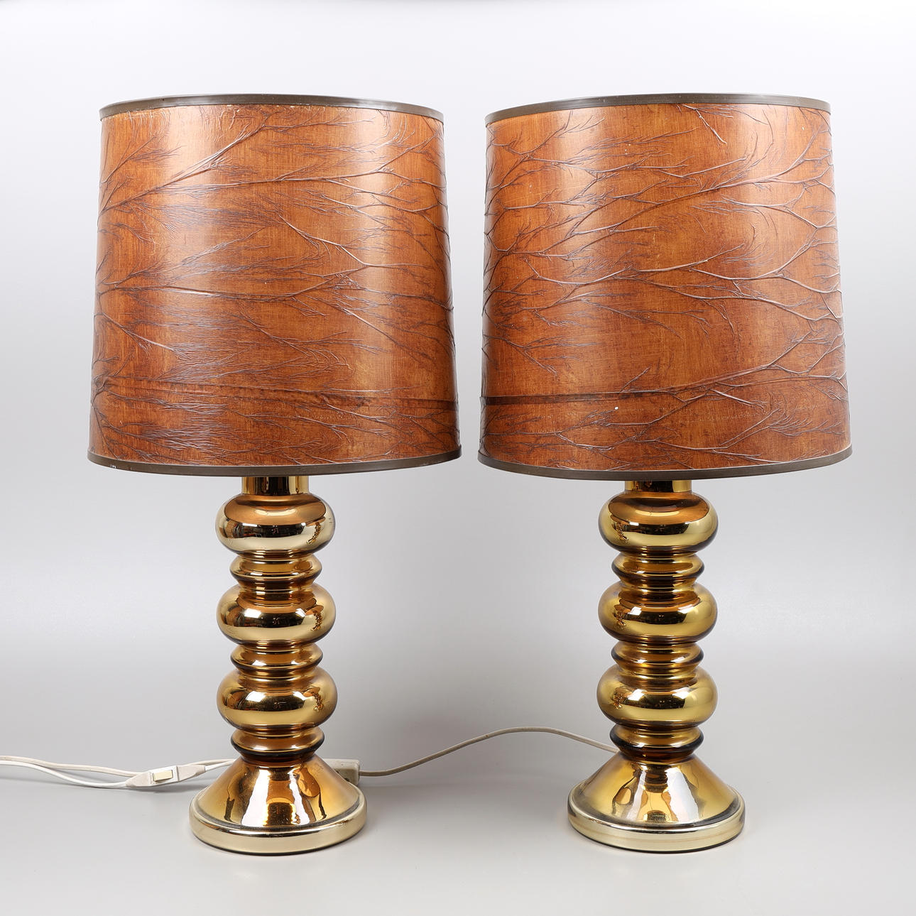 BORDSLAMPOR, ett par, glas, 1970-tal.