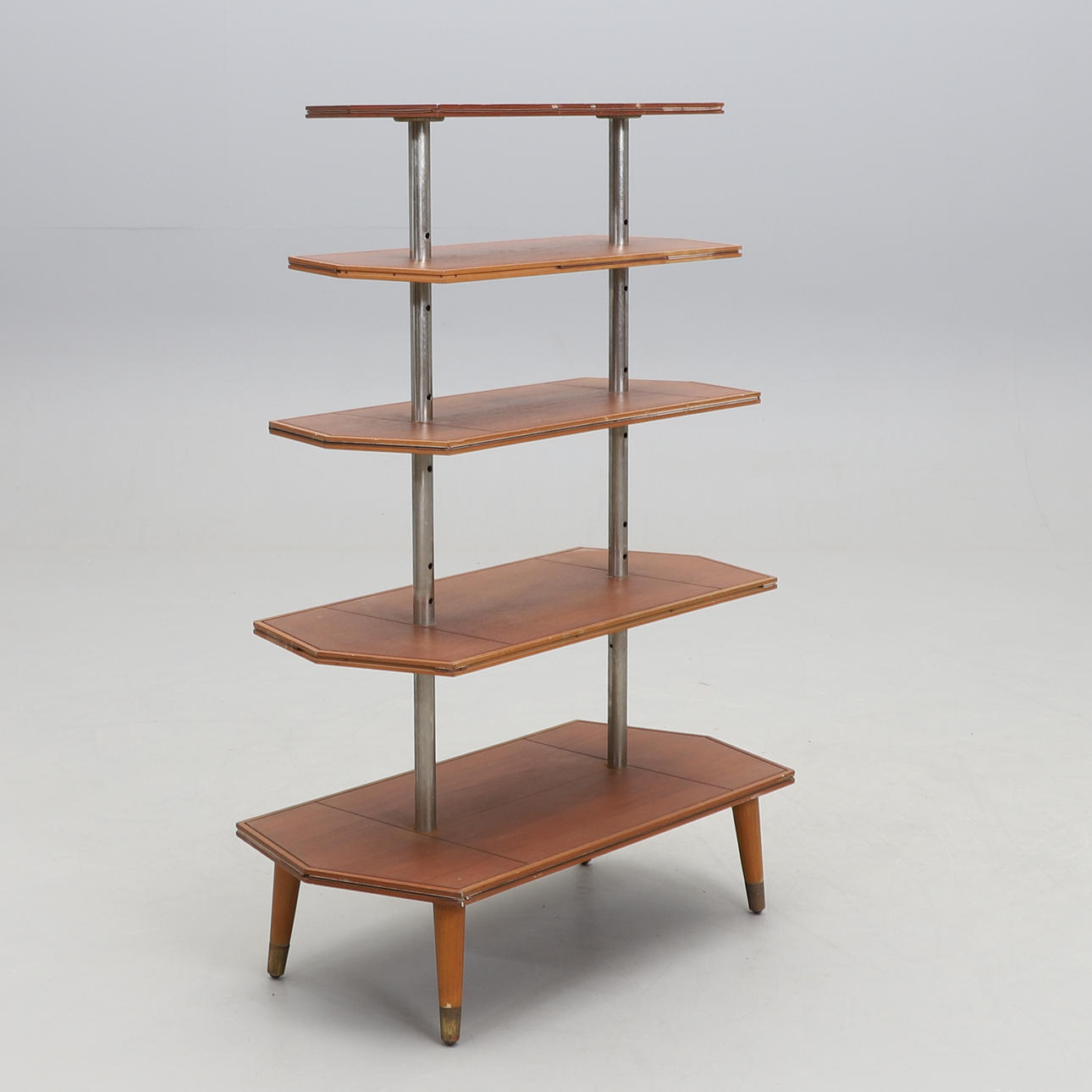 GOLVHYLLA, 1960-tal.