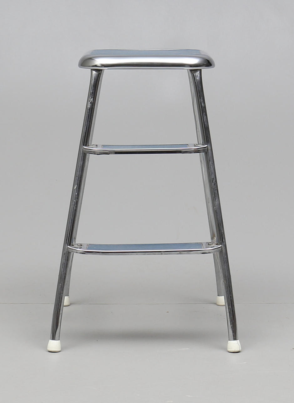 STEGPALL, 1900-talets mitt.