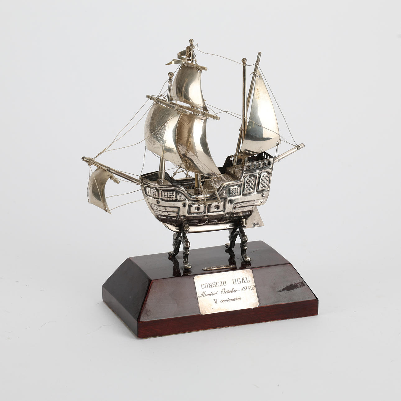 MODEL SHIP “Sta Maria”, silver, Spain.