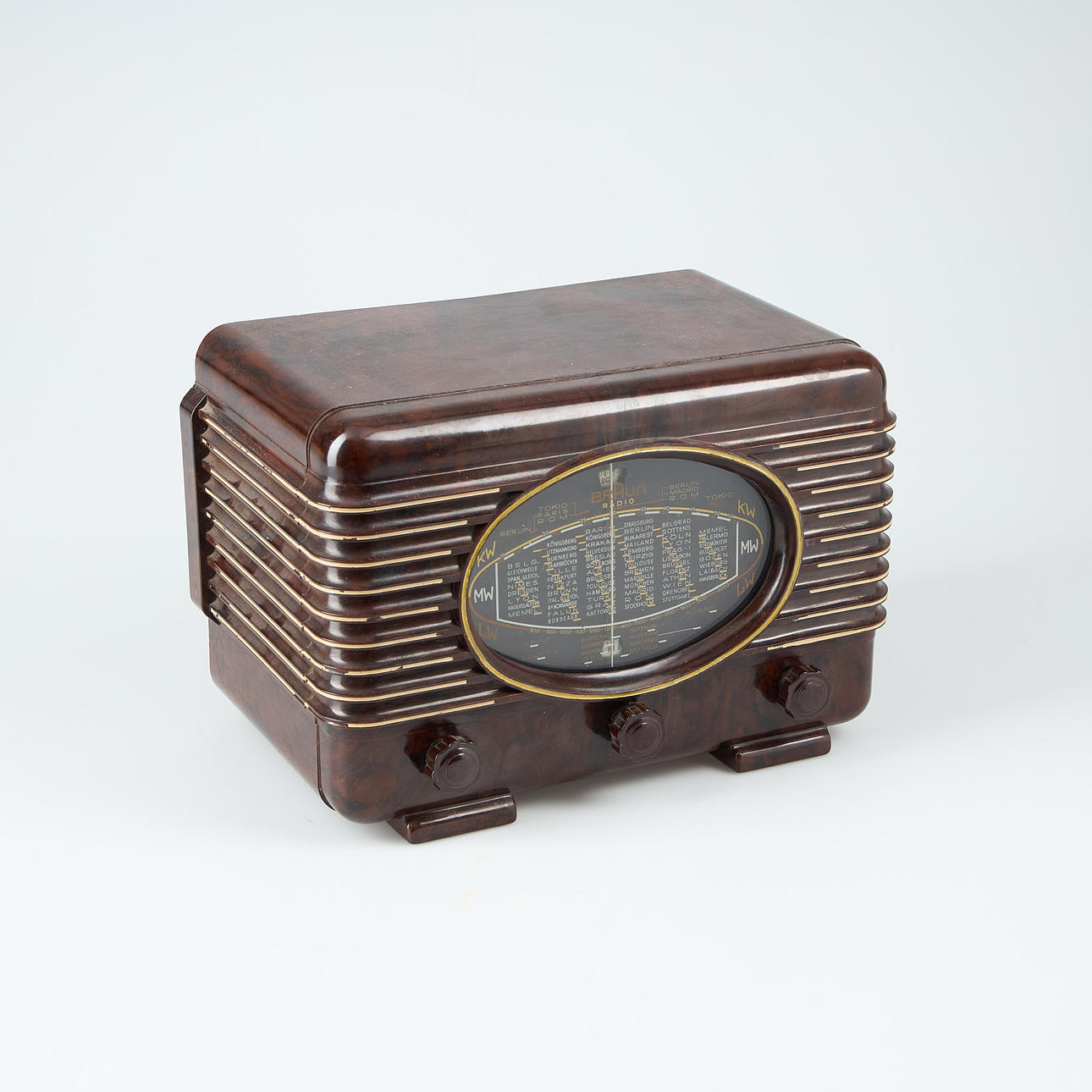 RADIO, Braun, bakelite, 1940's.