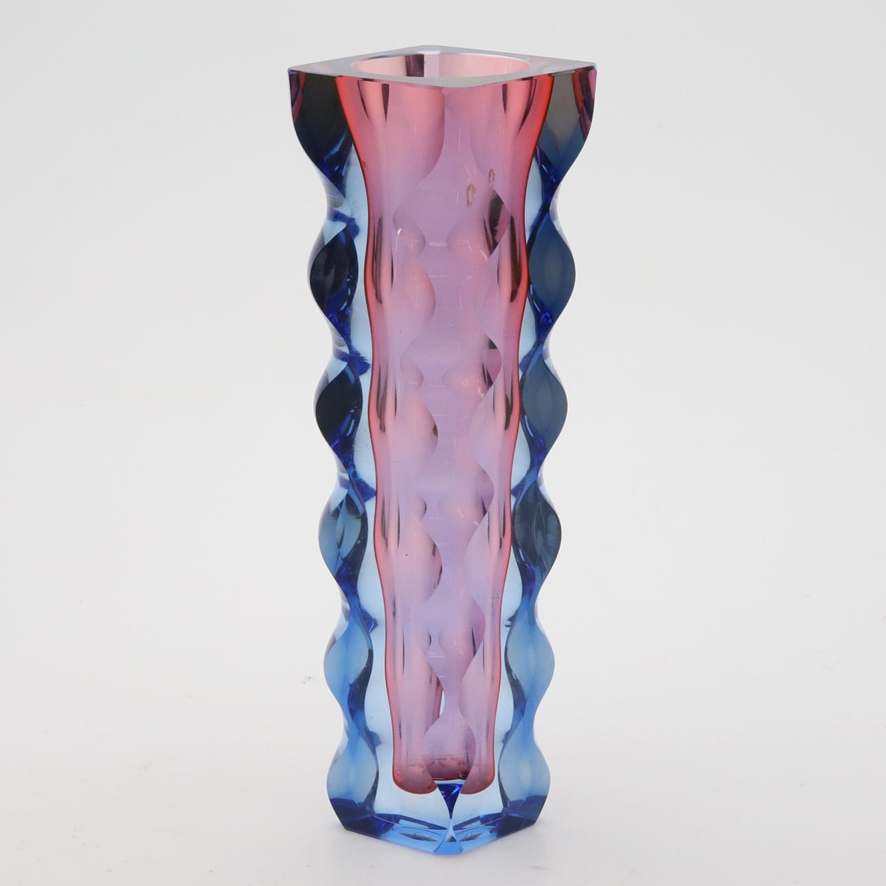 OLDRICH LIPSKY. A CZECHOSLOVAK GLASS VASE, 1960S/1970S.