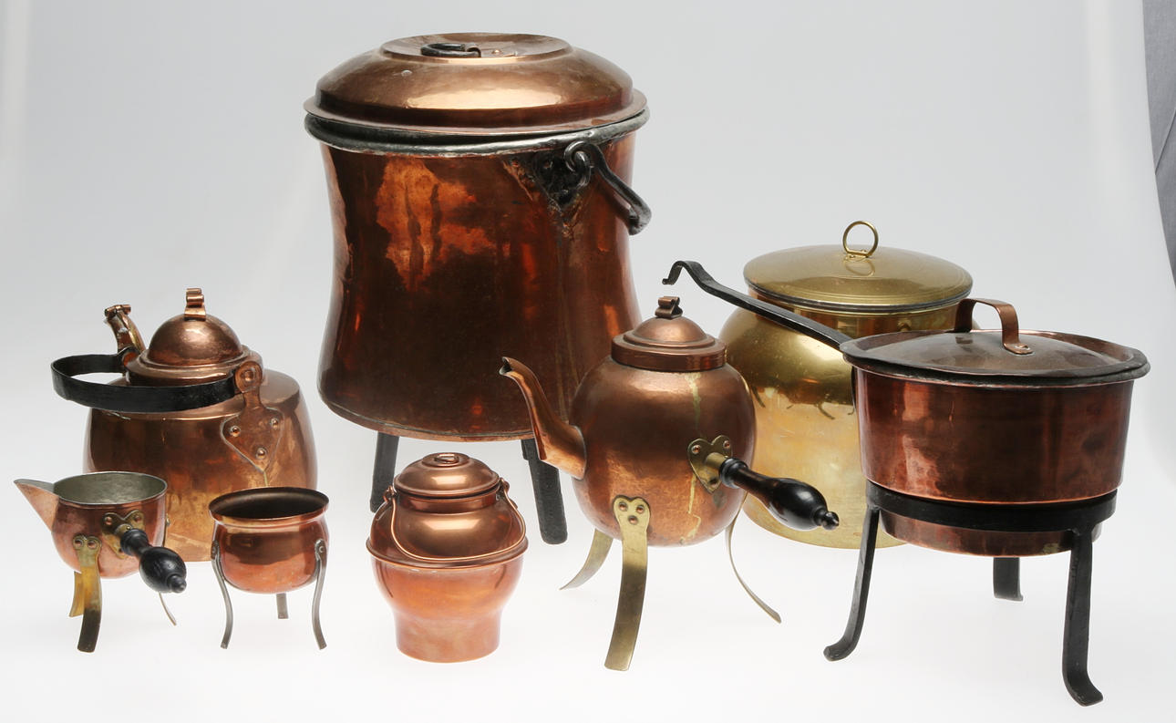 KOPPARFÖREMÅL, 8 delar.