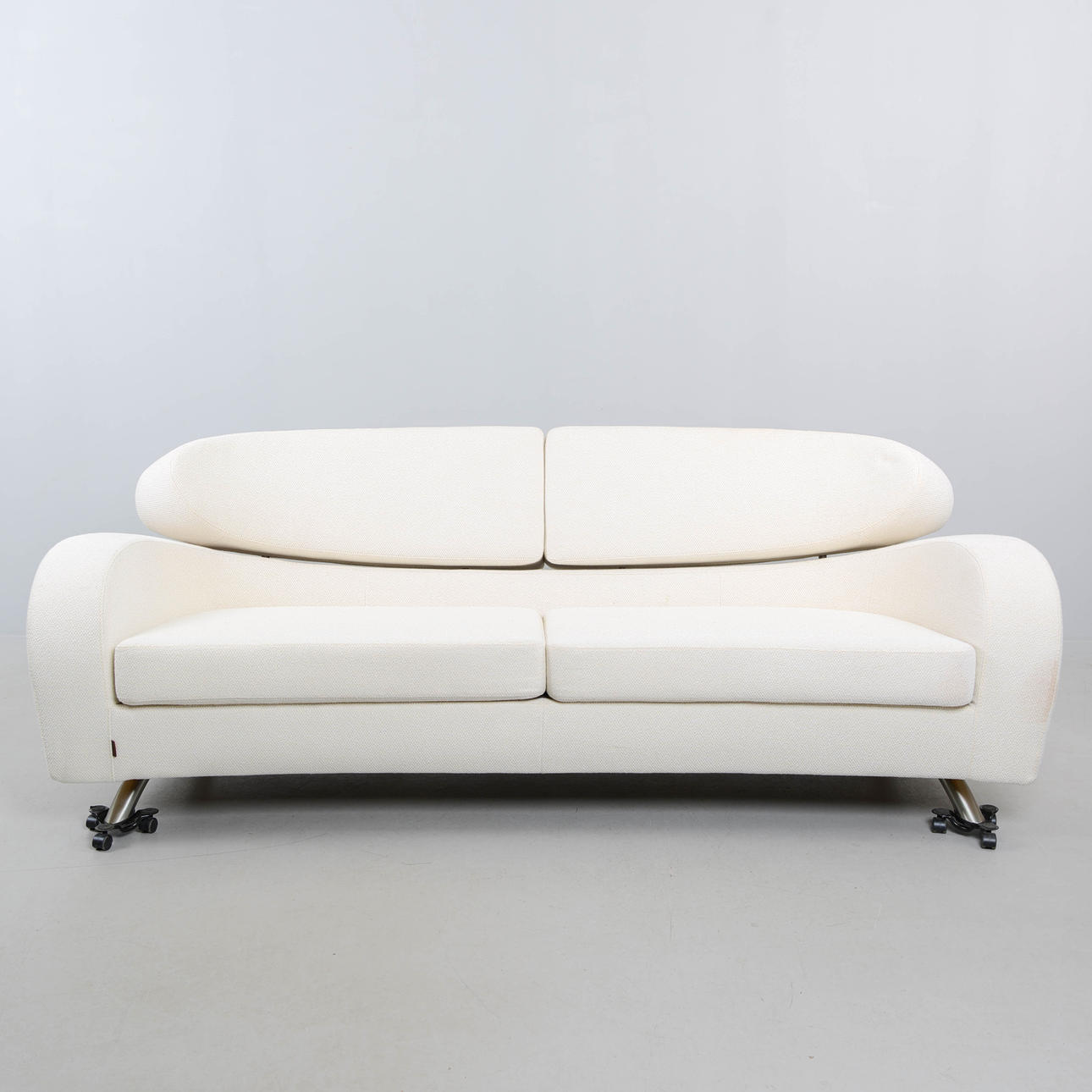 ARILD ALNES & HELGE TARALDSEN. Sofa, „Stream“, Brunstad, Norwegen.