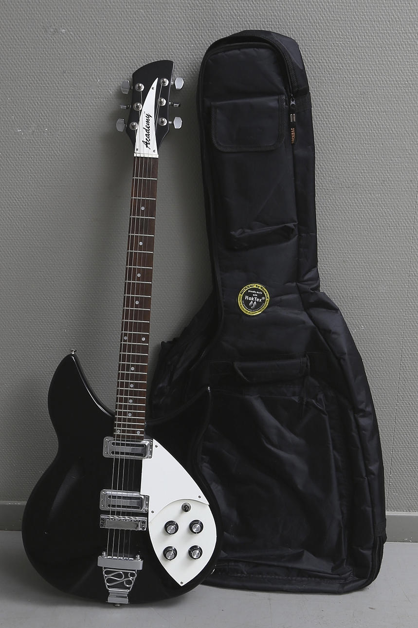 ELGITARR, Academy.